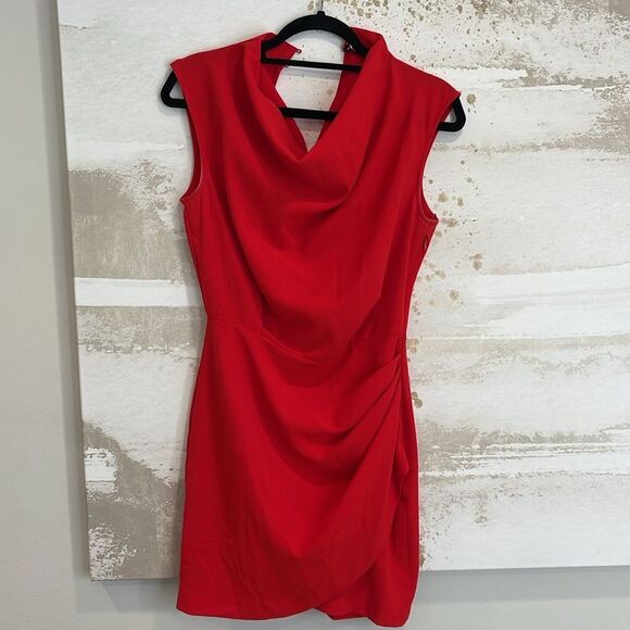Zara Red mini dress - Picture 2 of 4